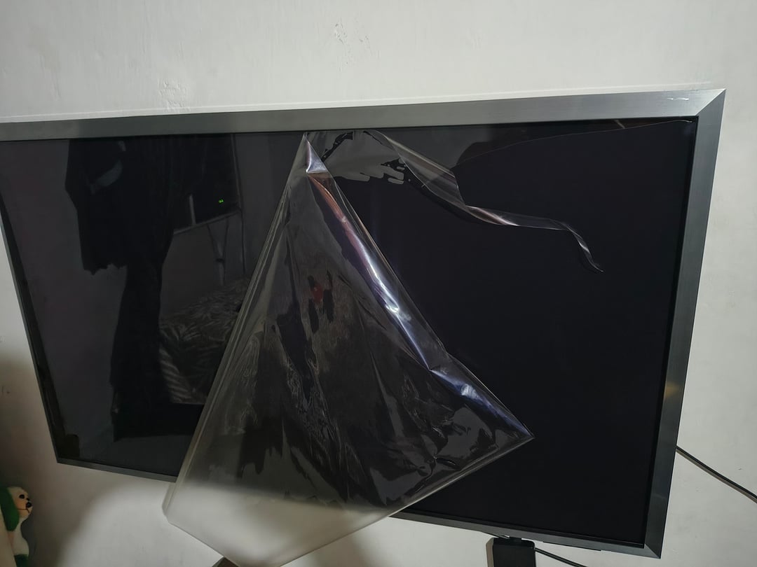 removed-the-matte-coating-from-my-oled-s95h-v0-ggldd8alswhh1.jpg